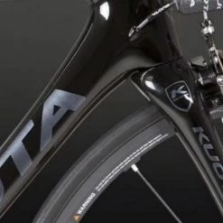 BH Vélo KUOTA Khan Shimano Ultégra 8000 11V 7 Kg 11 BH Vélo KUOTA Khan Shimano Ultégra 8000 11V 7 Kg -Vélos de Route Soldes KUOTA khan noir 3