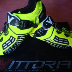 Chaussures VITTORIA HORA EVO Fluo